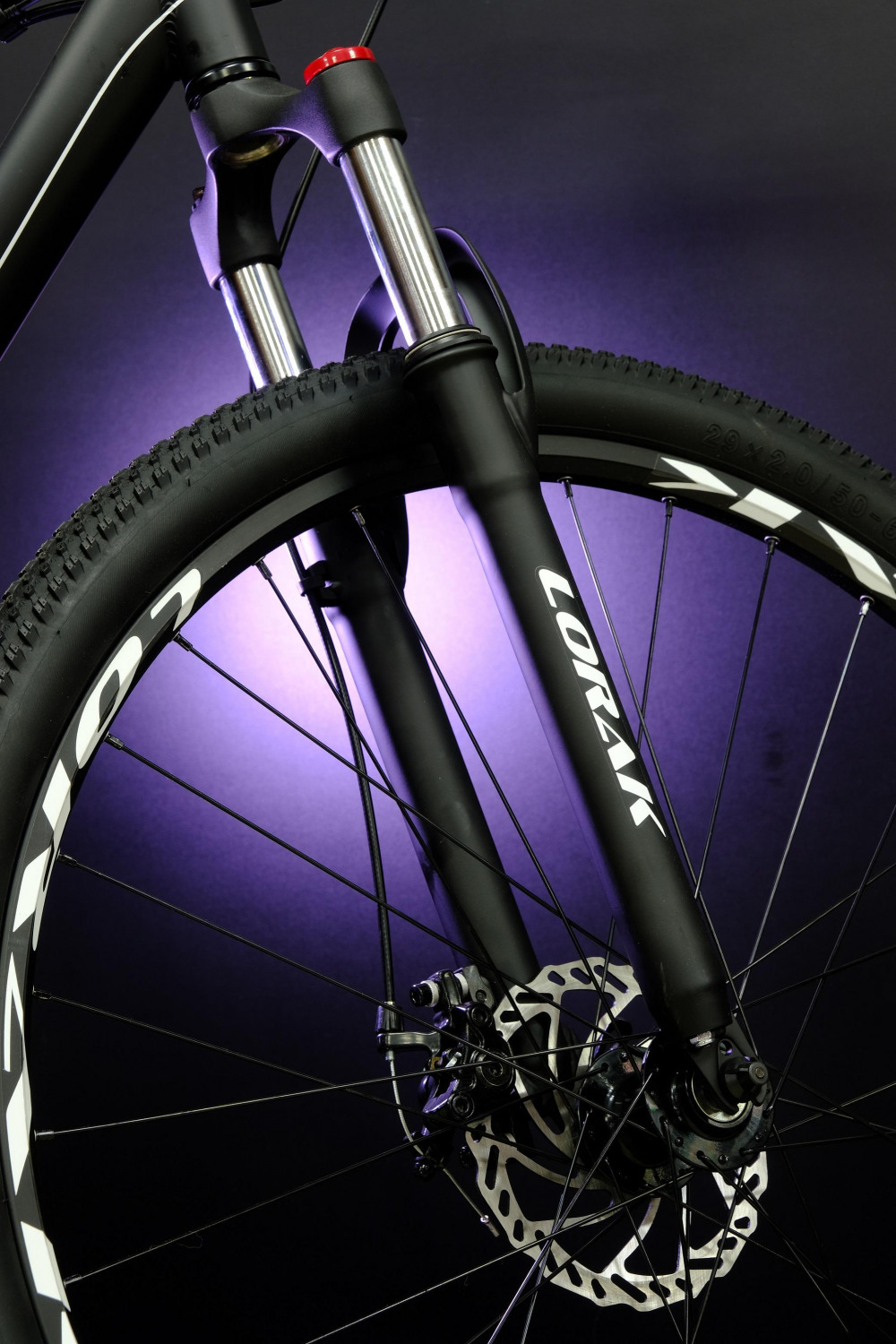 Lorak MAX 29 Матовый Чёрный/Белый 19р (на рост 171-182)